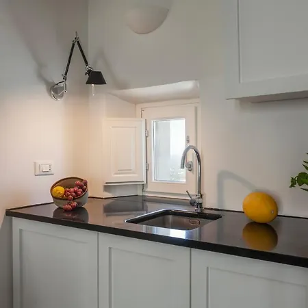 Formica شقة
